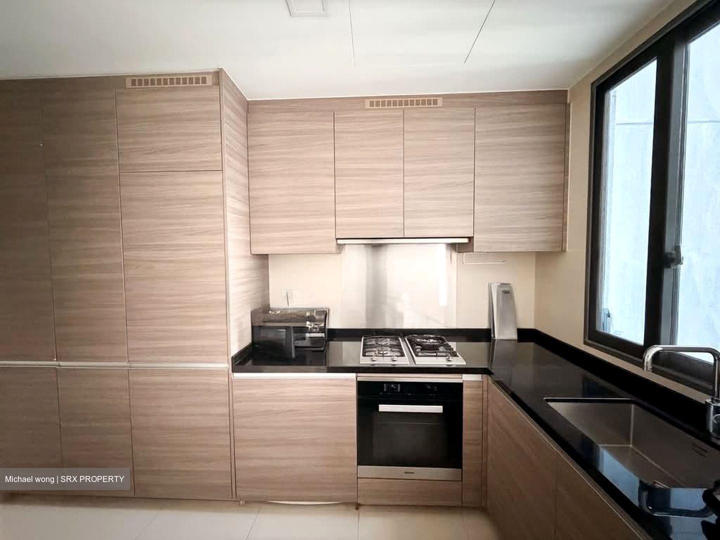 8 Saint Thomas (D9), Condominium #572209571